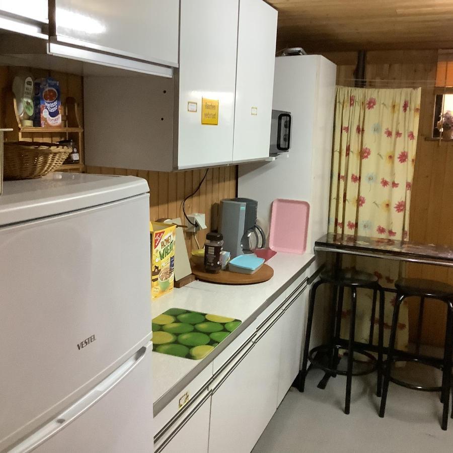 Gemuetliches Zimmer Im Seterant/Untergeschoss Essen Exterior photo